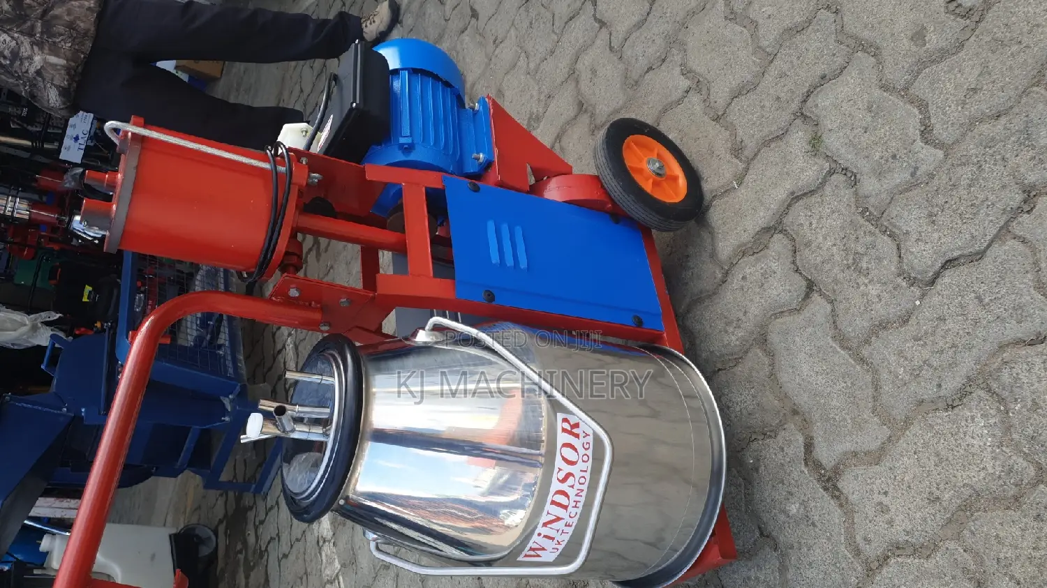 Single Bucket Milking Machine Windsor Brand