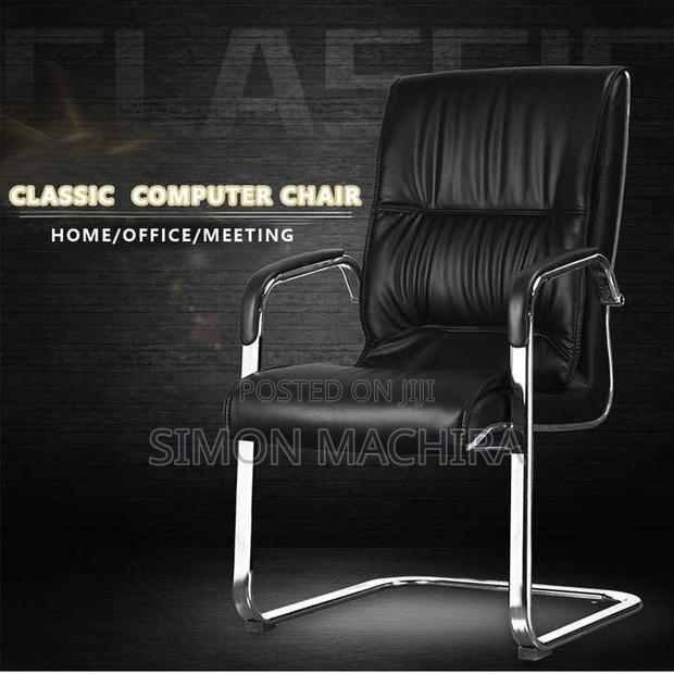 Leather Visitor Office Chair