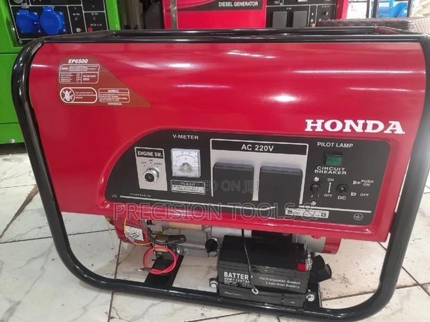 Hond Generator 6.5 Kva - main view