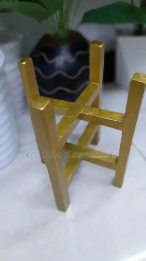 Golden Stand Wooden