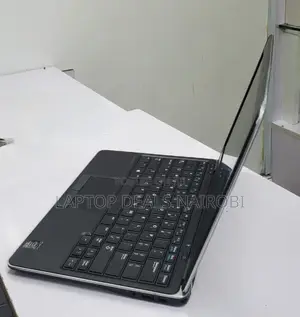 Laptop Dell Latitude E7240 8GB Intel Core I5 HDD 500GB