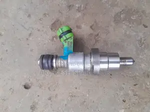 Toyota RAV4 Iaz Engine Nozzles