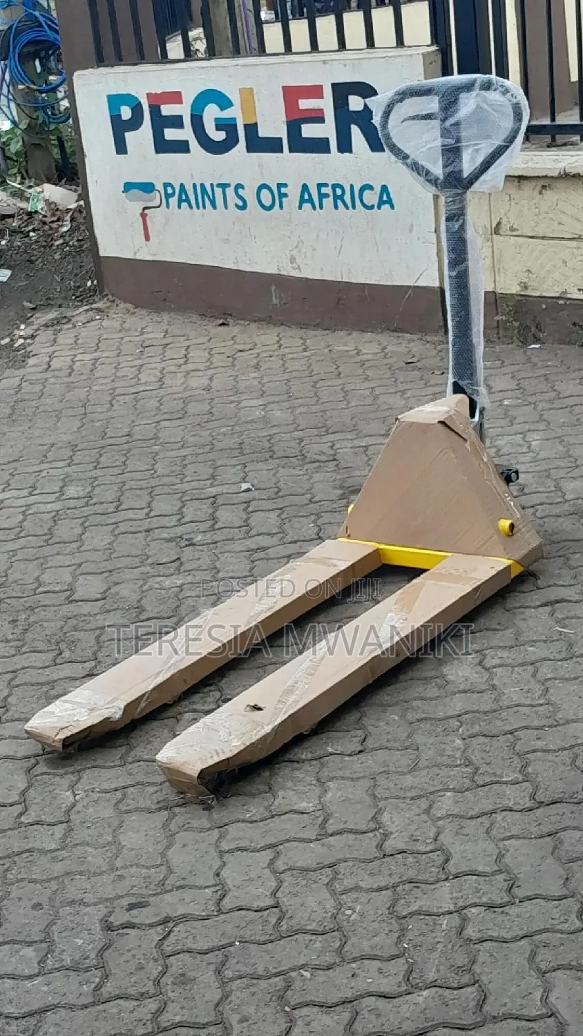 Hydraulic Pallet Truck [Windsor]