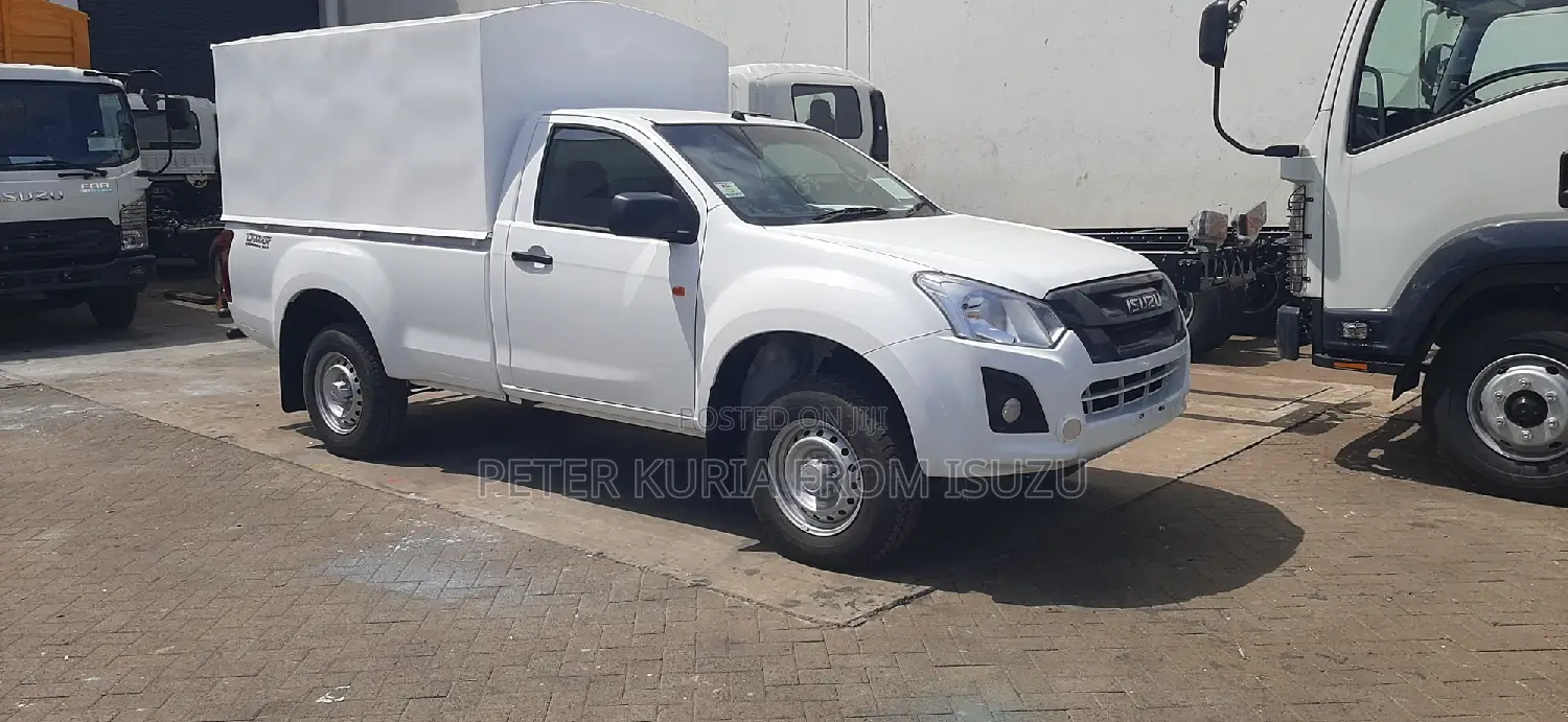 New Isuzu D-MAX 2024 White