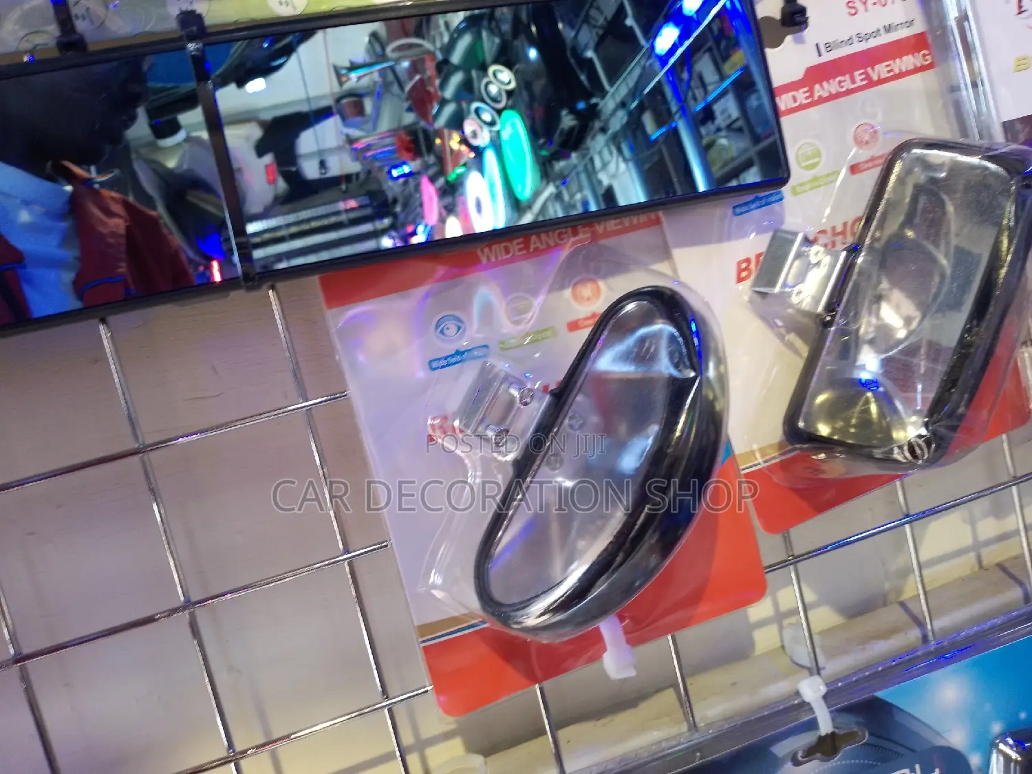 Round and Flat Side Mirror Top Wide Angle Mirror