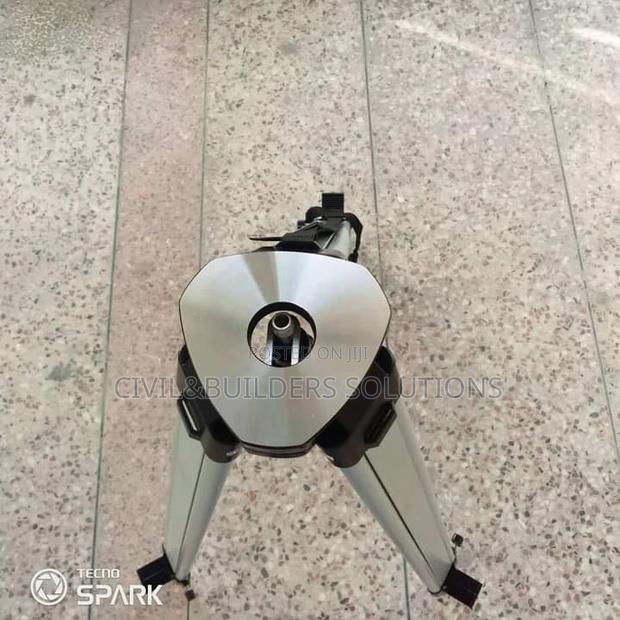 Level /Dumpy Level, Theodolite Or Total Station Tripod