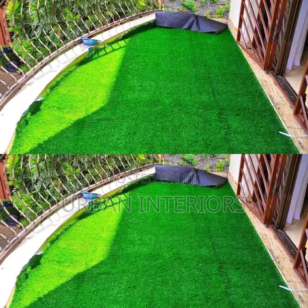 Balcony Grass Carpet Balcony Grass Carpet - main view