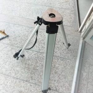 Theodolite and Dumpy Level Tripod - thumbnail 2