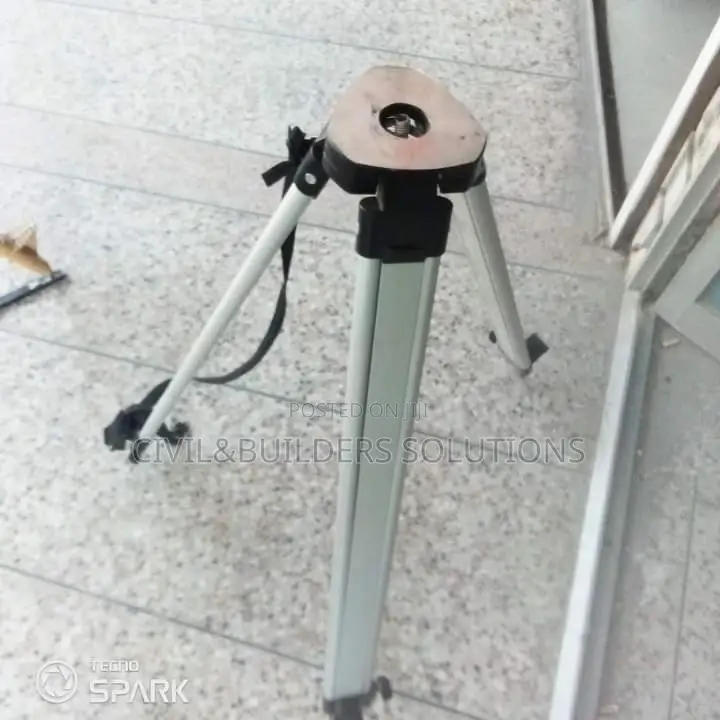 Theodolite and Dumpy Level Tripod