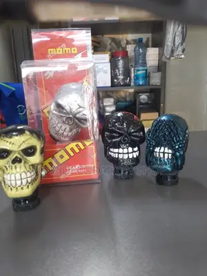 Universal Skull Head Gear Shifter Stick Knob