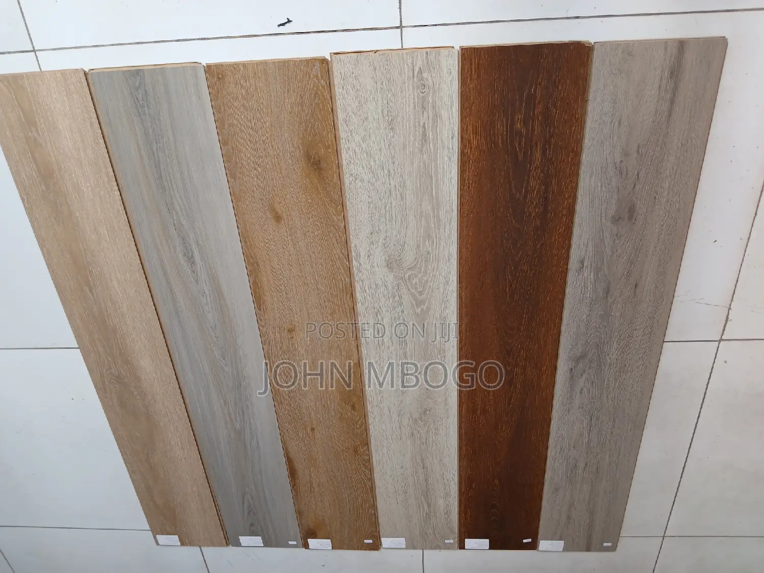 Laminate Flooring-8mm.