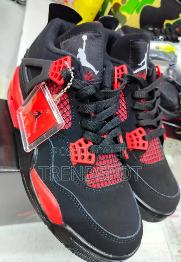 Thunder Red Jordan - thumbnail 5