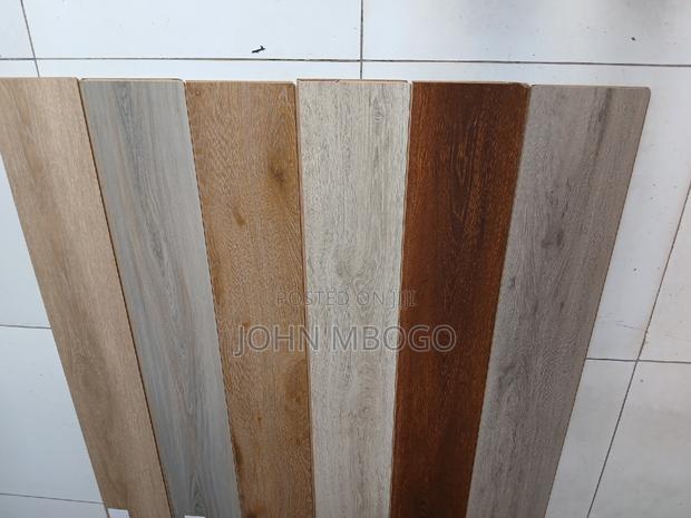 Laminate Flooring - Wooden 8mm - thumbnail 3