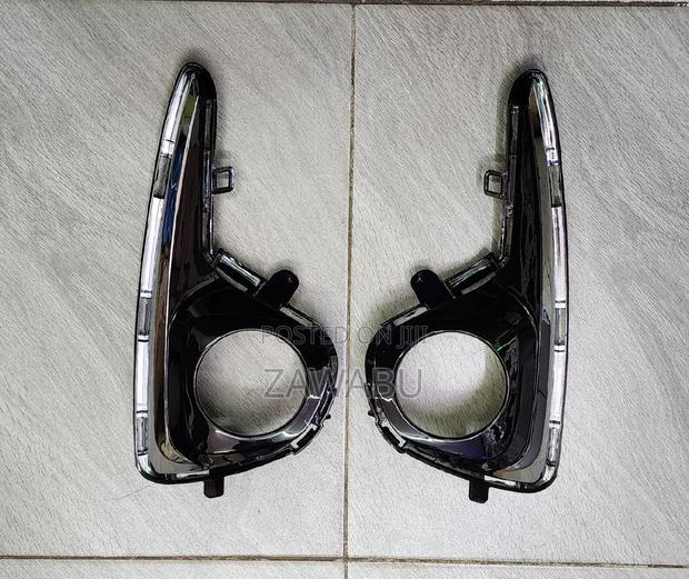 Vitz 17-20 Foglight Covers