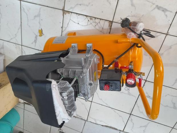 K-Max Italy Air Compressor 25litres - thumbnail 2
