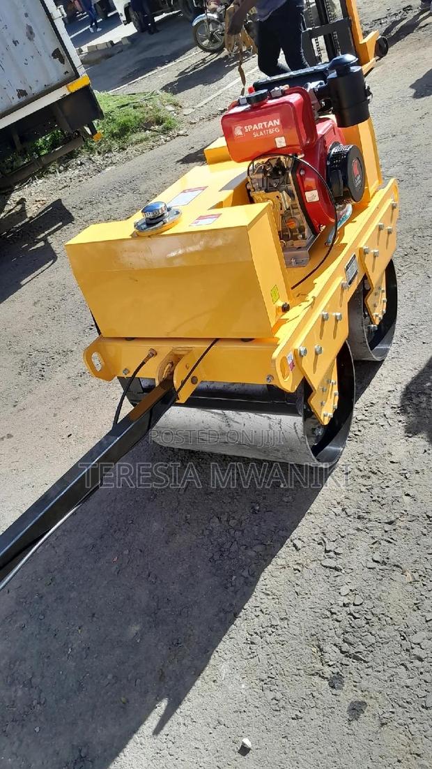 Vibratory Rollers/ Road Rollers Compactor - thumbnail 2