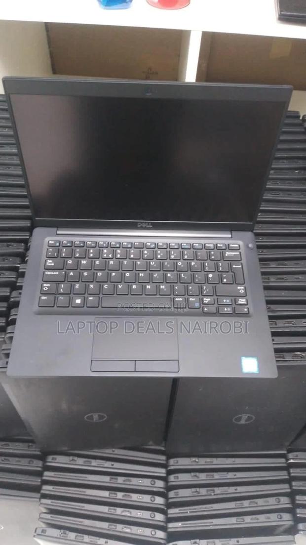 Laptop Dell Latitude 7390 8GB Intel Core i5 SSD 256GB - main view