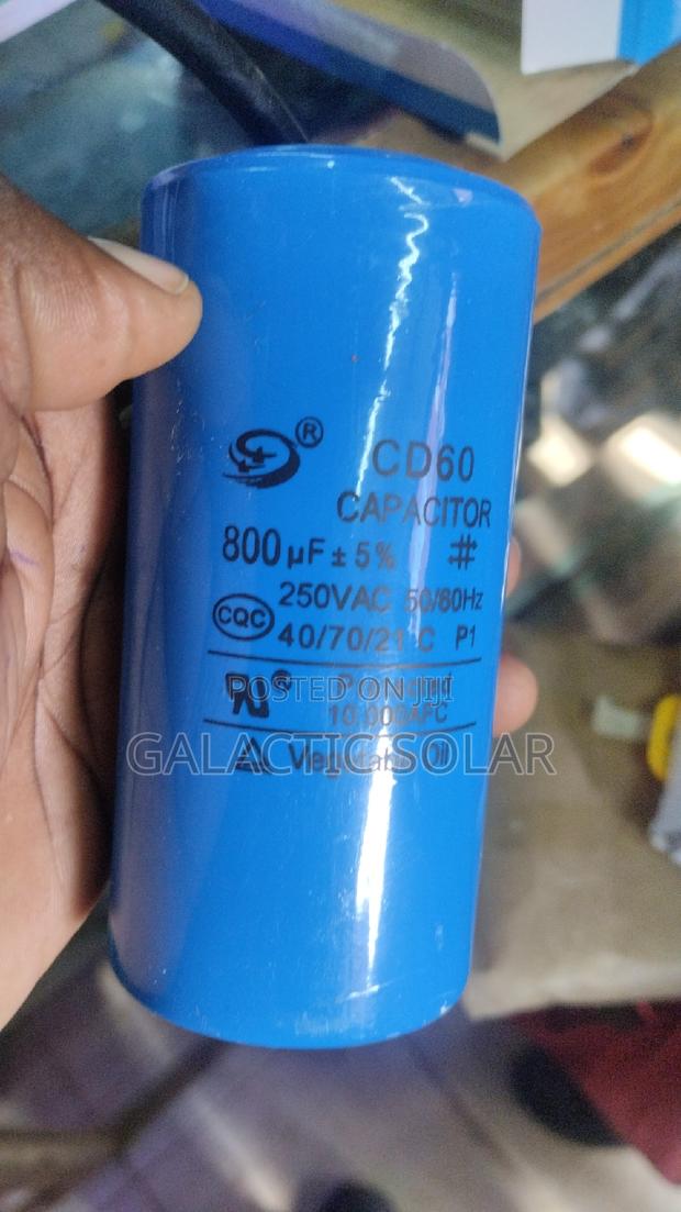 Capacitor 800uf by 250vac