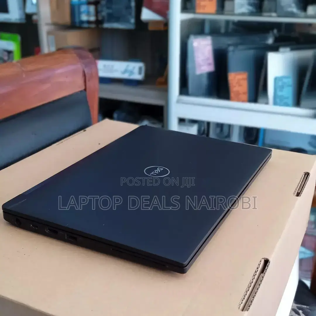 Laptop Dell Latitude 7390 8GB Intel Core I5 SSD 256GB