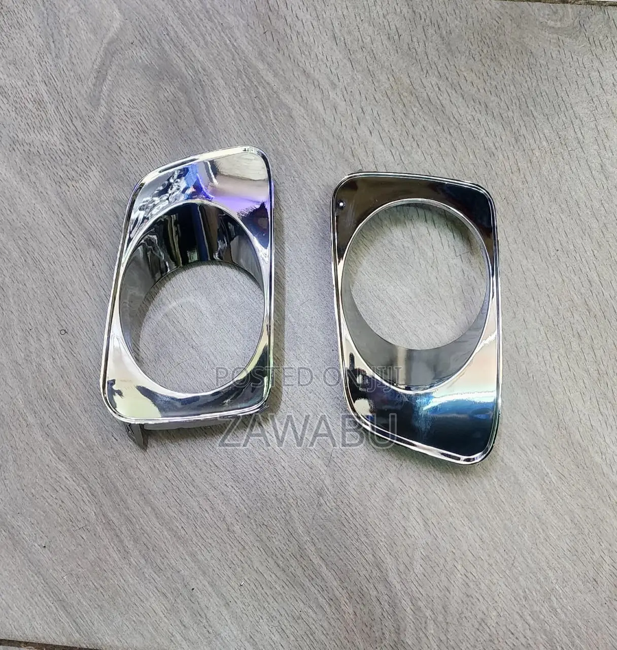 Axio/Fielder 141 07/08 Foglight Covers Chrome