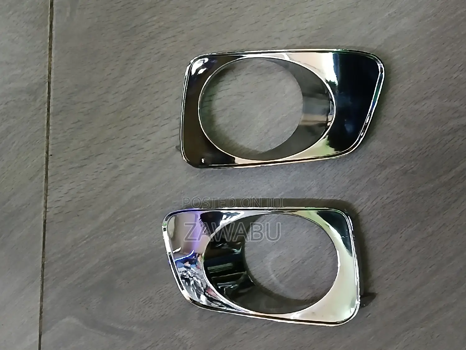 Axio/Fielder 141 07/08 Foglight Covers Chrome