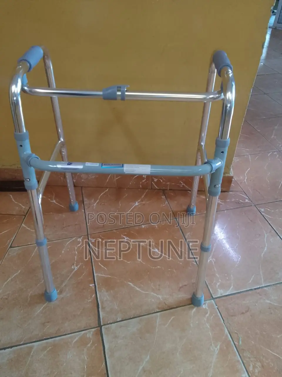Walking Frame Adjustable