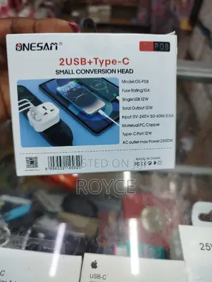 2USB + Type -C Small Conversion Head Universal Adapter