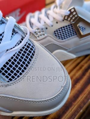 Jordan 4 Unisex Sneakers - thumbnail 2