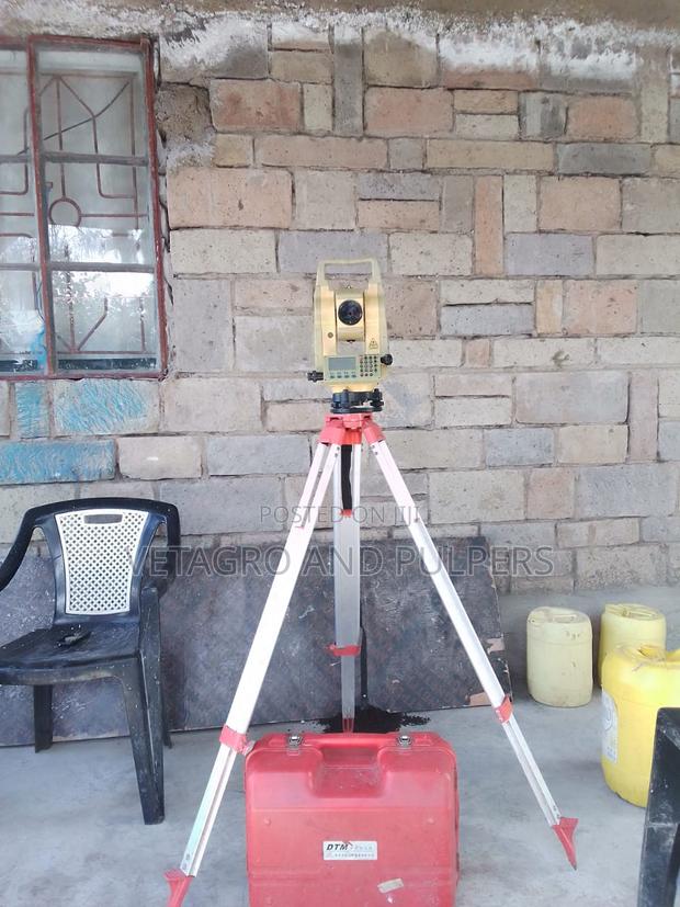 Dtm Total Station (Survey Equipment) - thumbnail 3