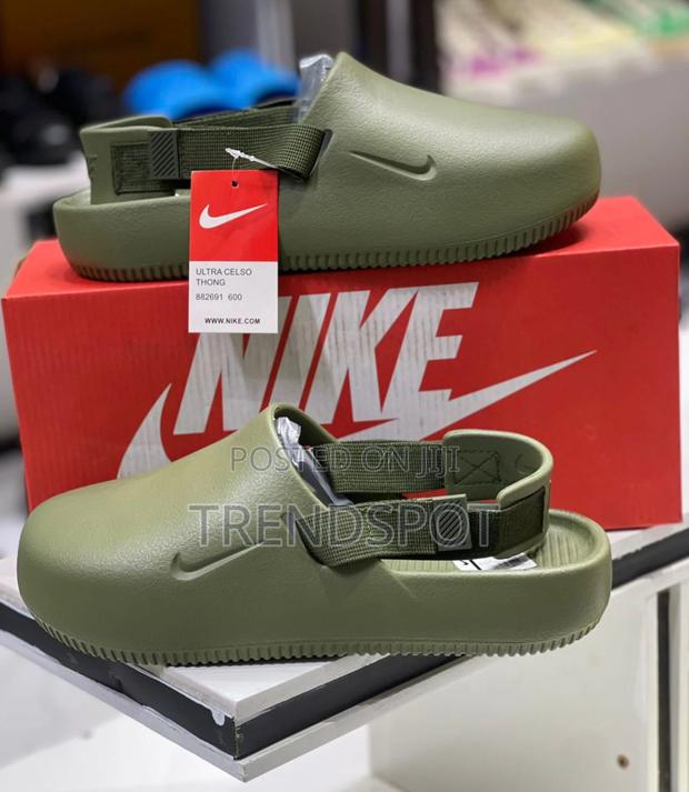 Nike Unisex Mules Size 40 to 45 KSH 2499