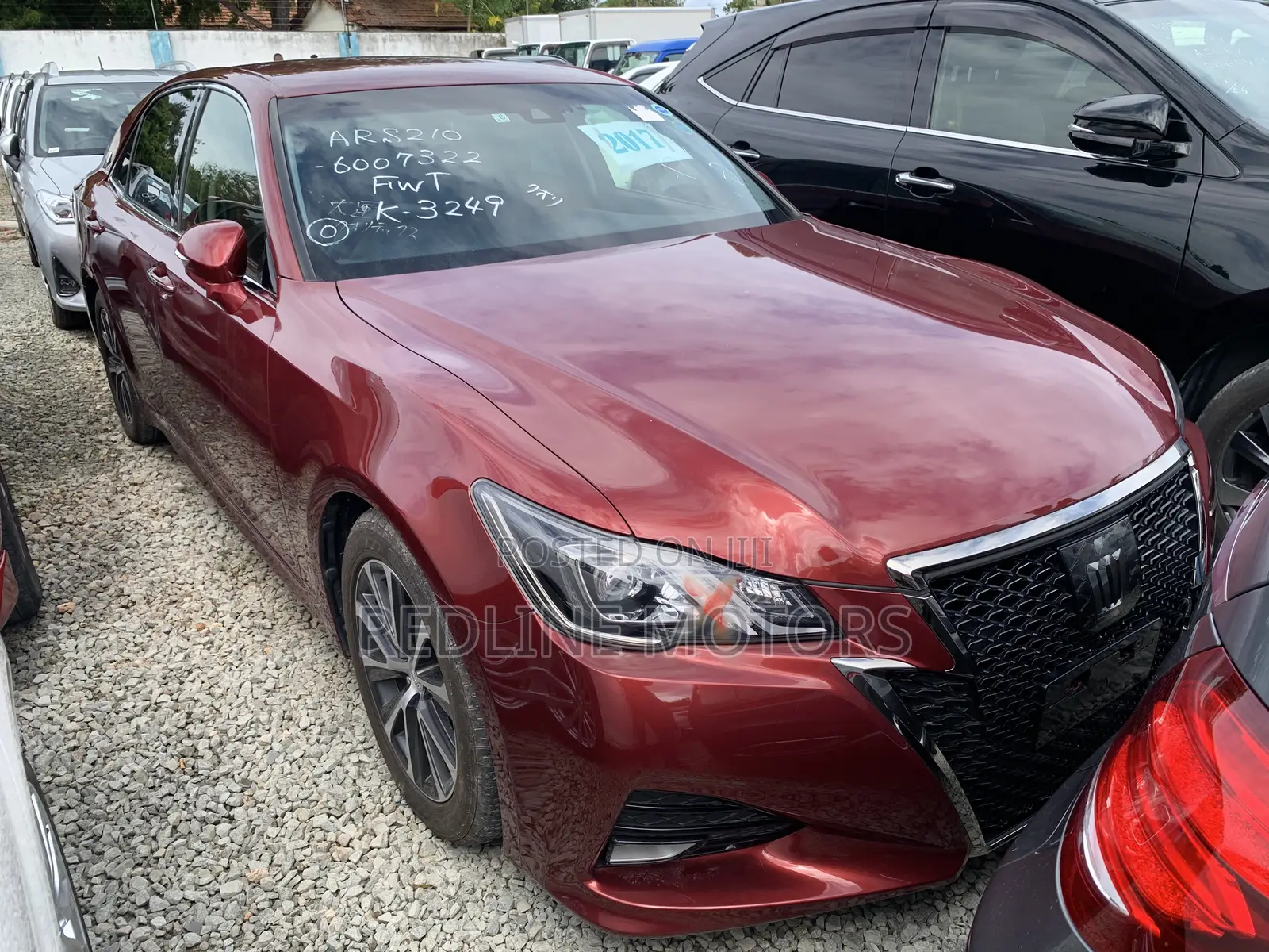 Toyota Crown 2017 Burgundy