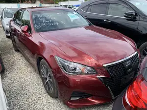 Toyota Crown 2017 Burgundy