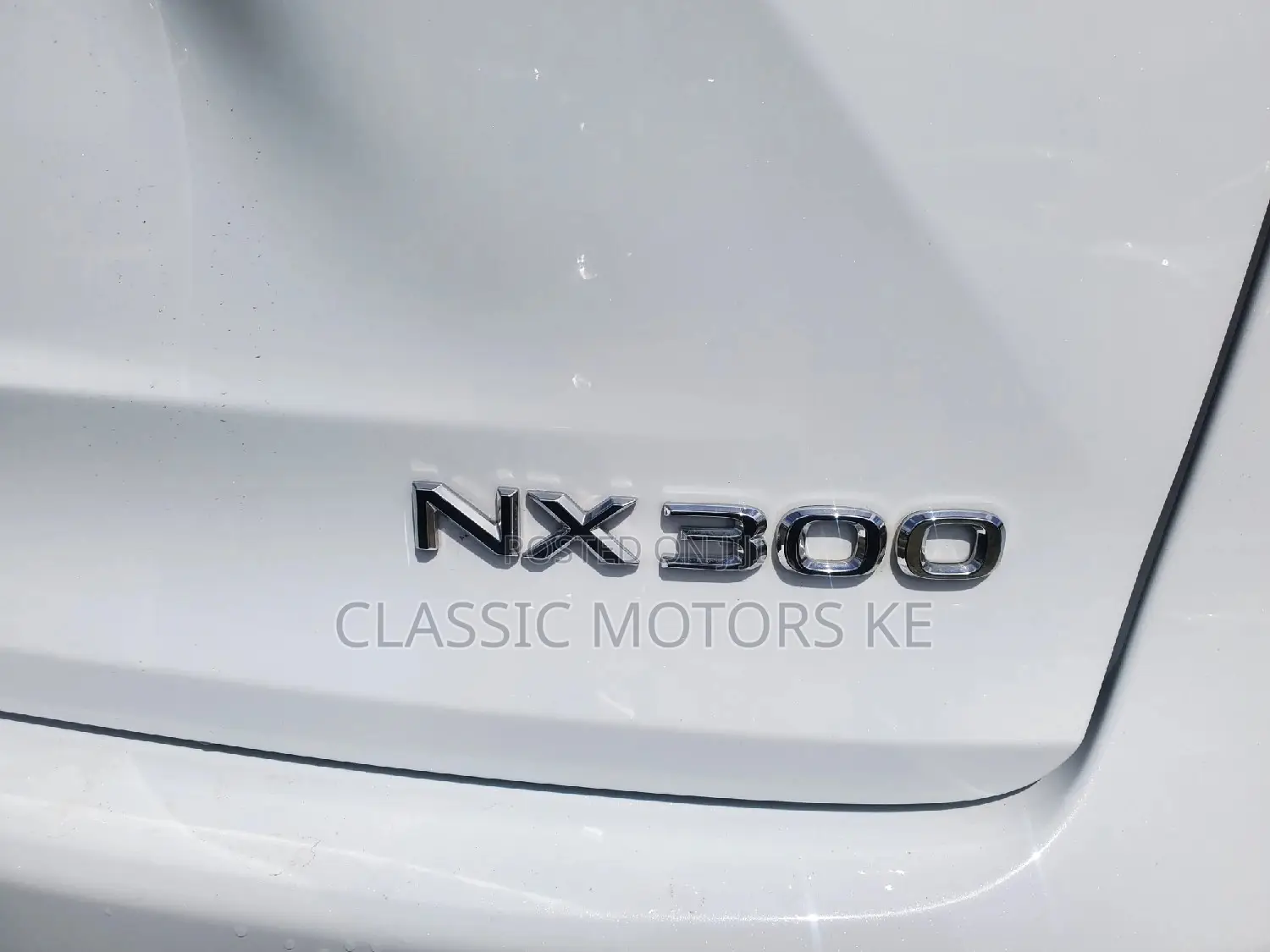 Lexus NX 300 FWD 2018 White