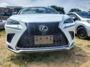 Lexus NX 300 FWD 2018 White