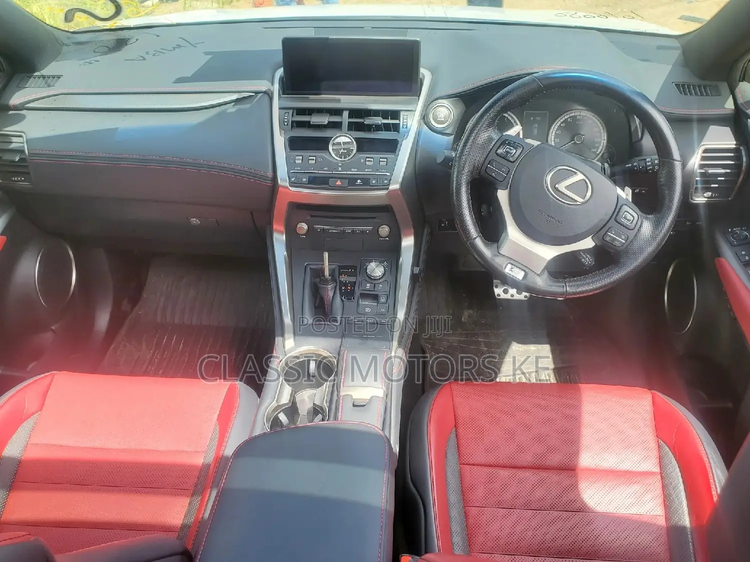 Lexus NX 300 FWD 2018 White