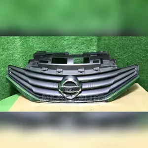 Nissan Note 2010-2012 Grill
