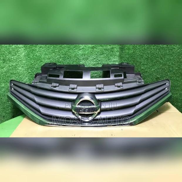 Nissan Note 2010-2012 Grill - main view