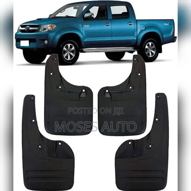 Mudflaps Hilux Vigo