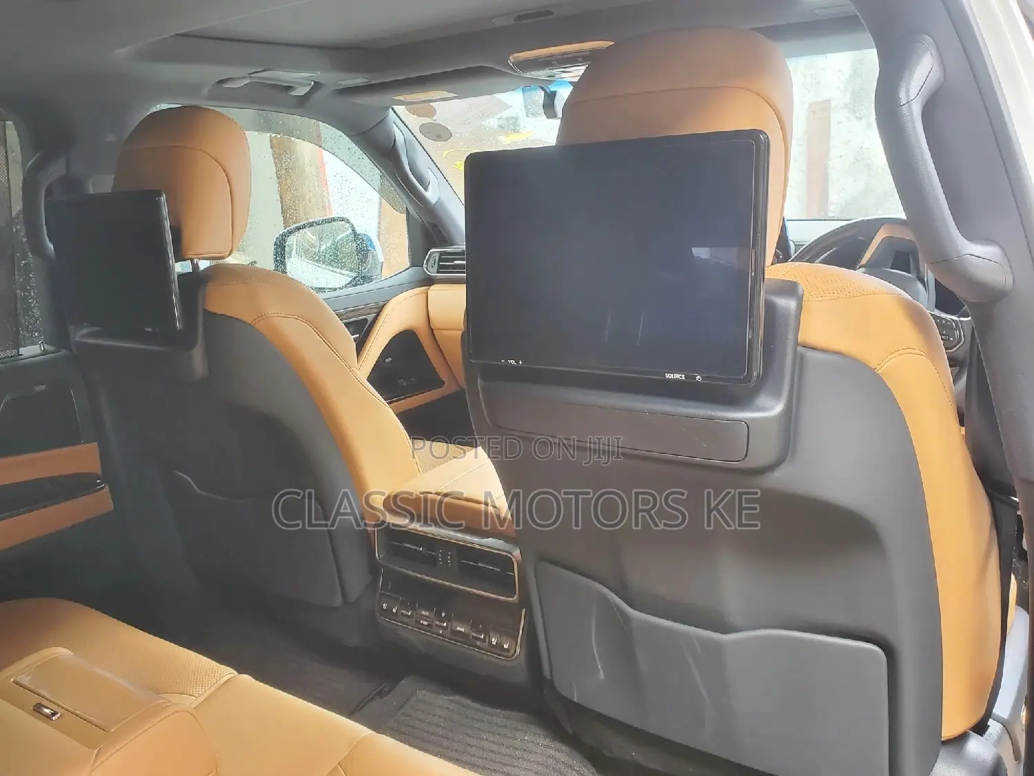 Lexus LX 2023 White