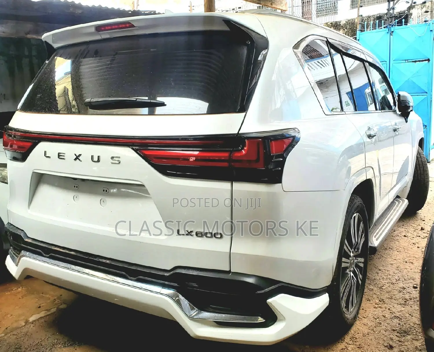 Lexus LX 2023 White