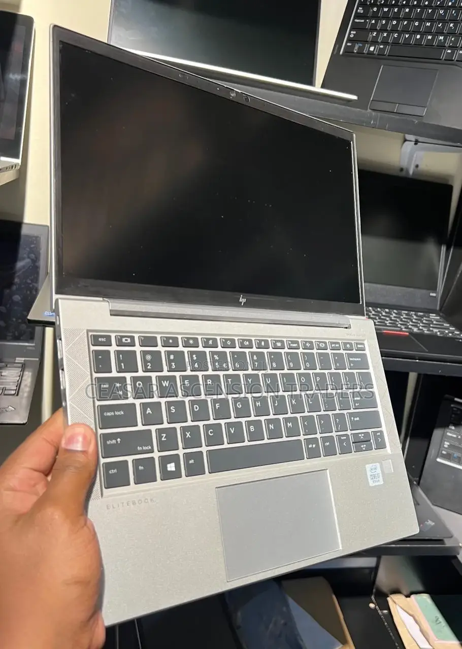 Laptop HP EliteBook 830 G7 16GB Intel Core i7 SSD 512GB