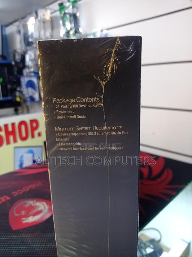 D-Link Switch 24 Port Normal - thumbnail 4