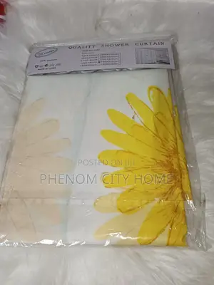 FLOWERED Shower Curtains