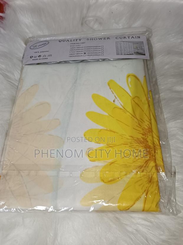 FLOWERED Shower Curtains - thumbnail 2