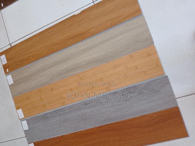 Interlocking SPC Flooring Tiles - thumbnail 2