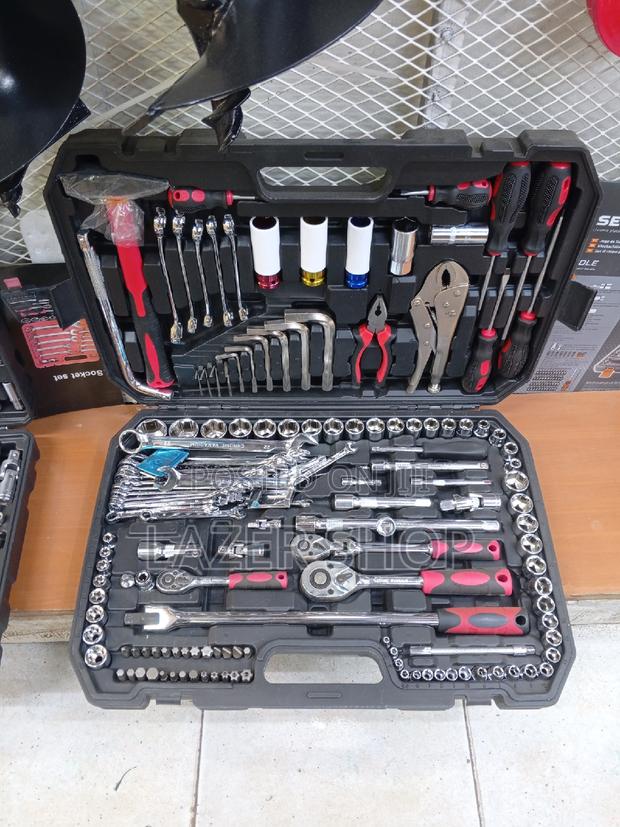 215pcs Srunv Mechanical Tool Set - main view