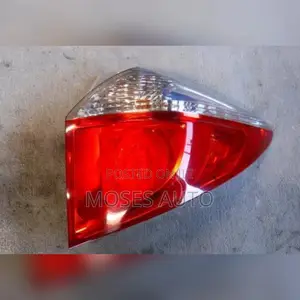 Ractis 2010-2014 Back Lights Taillight