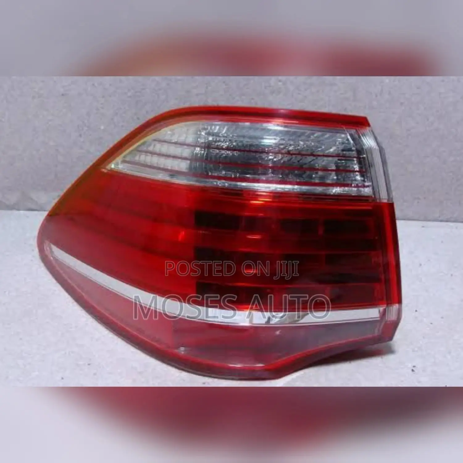 Crown 2012-2015 Back Lights/Taillight