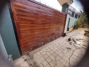 Automated Gate Installation
