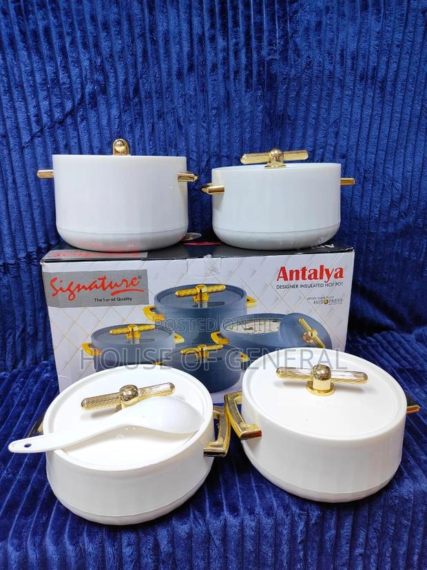 Signature 4 PCS ANTALYA* Insulated Hotpots
Color White